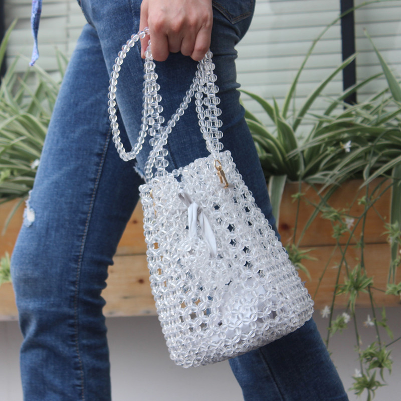 Spring and Summer 2019 New Crystal Bead-wrapped Water Barrel Handbag Retro-vintage Transparent Slant Bag Handbag